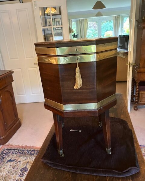 Georgian Mahogany wine cooler